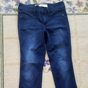 Abercrombie & F. Teen/Misses Skinny Jeans, 25x27